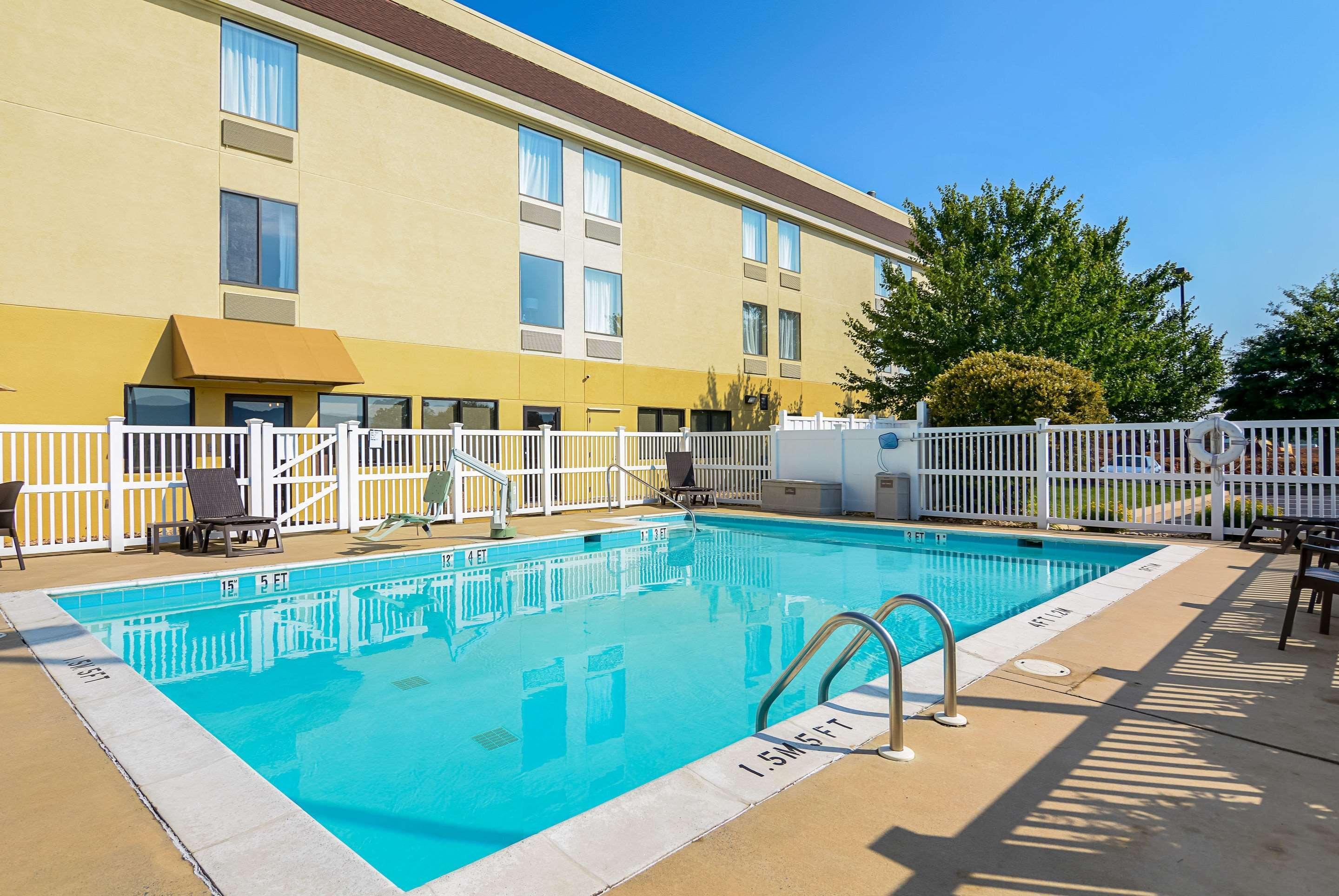 Comfort Inn Woodstock Shenandoah Exterior foto