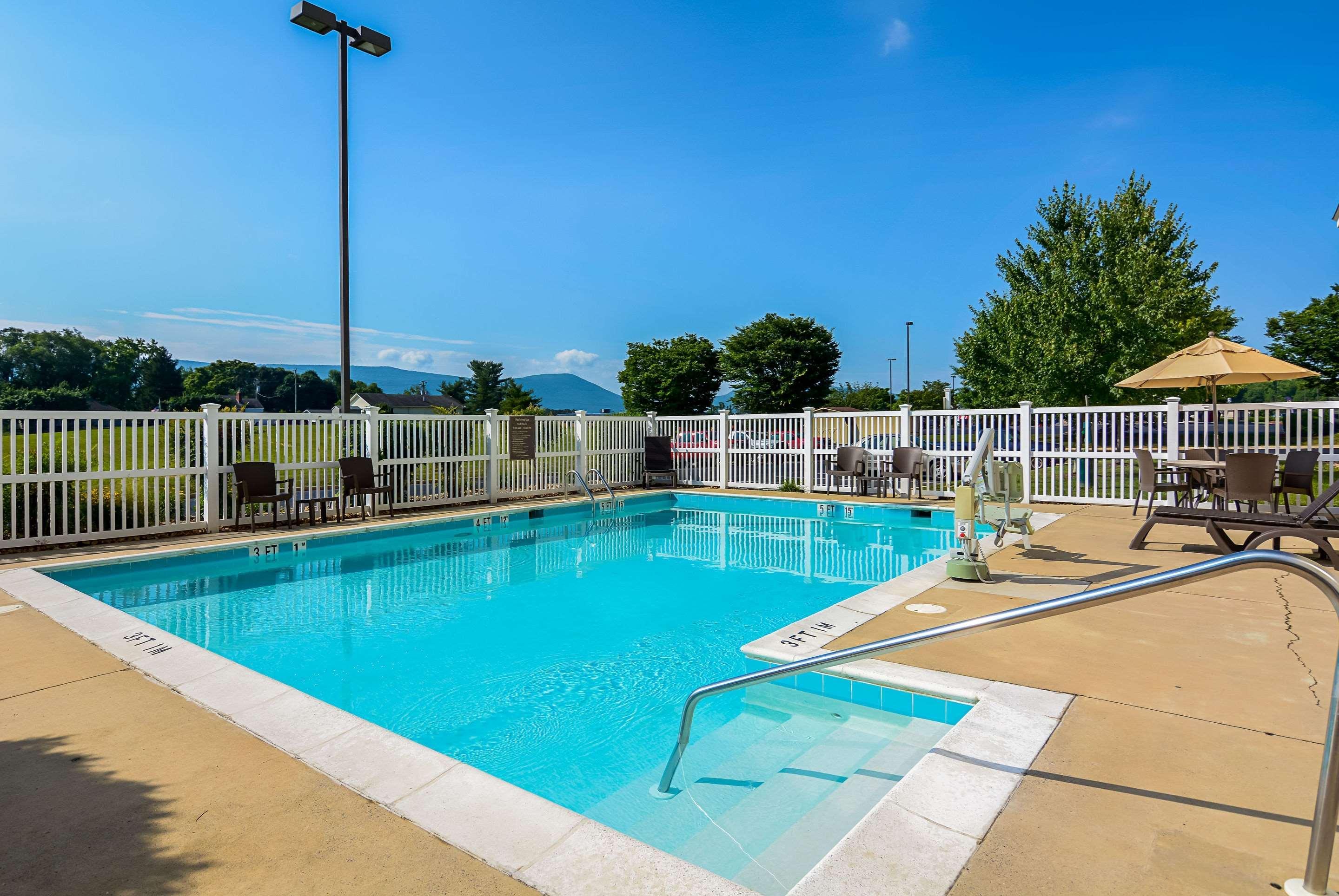 Comfort Inn Woodstock Shenandoah Exterior foto